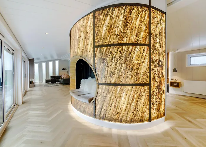 منتزه العطل Landal North Lakes